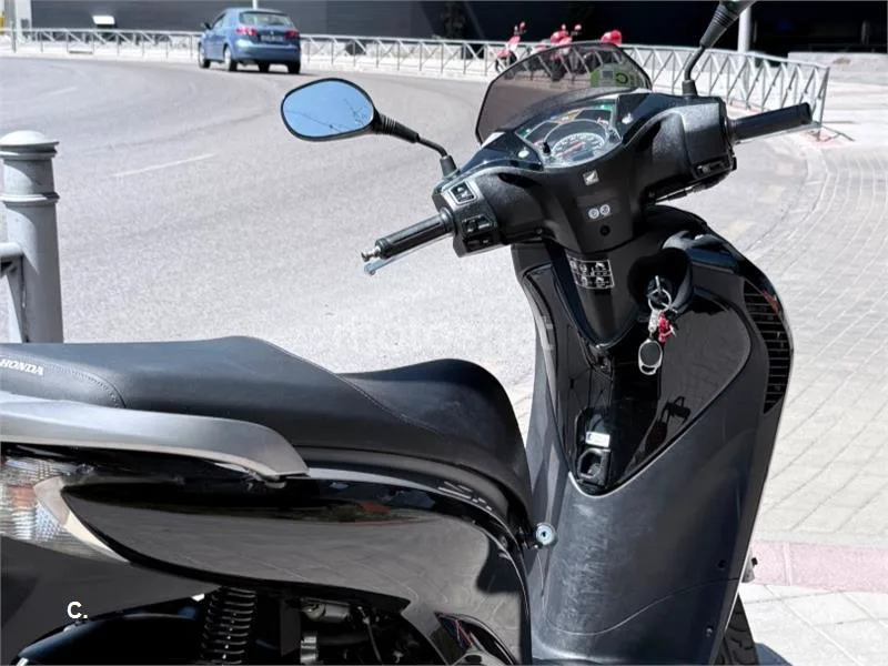 Honda SH125i 2300 € 2011 Madrid - 2