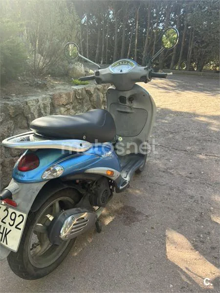 Piaggio Liberty 125 - Vista 13