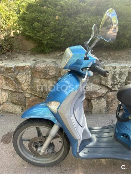 Piaggio Liberty 125 - Vista 6