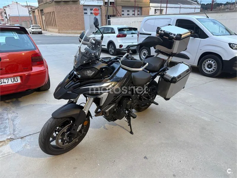 Benelli TRK 702 - Vista 3