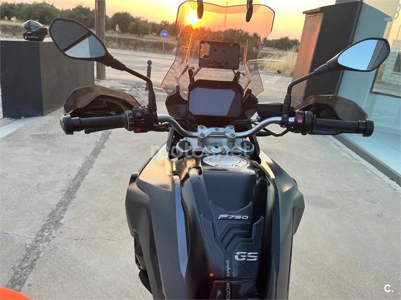 BMW F 750 GS - Vista 9