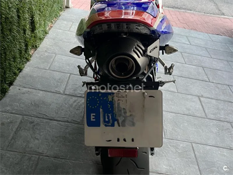 Honda CBR600RR - Vista 3