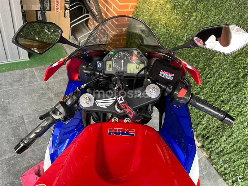 Honda CBR600RR - Vista 8