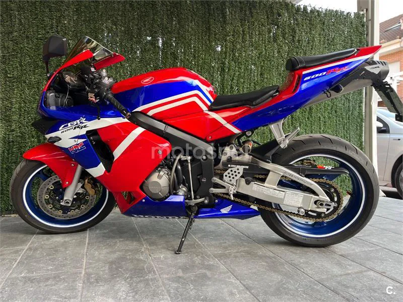 Honda CBR600RR - Vista 9