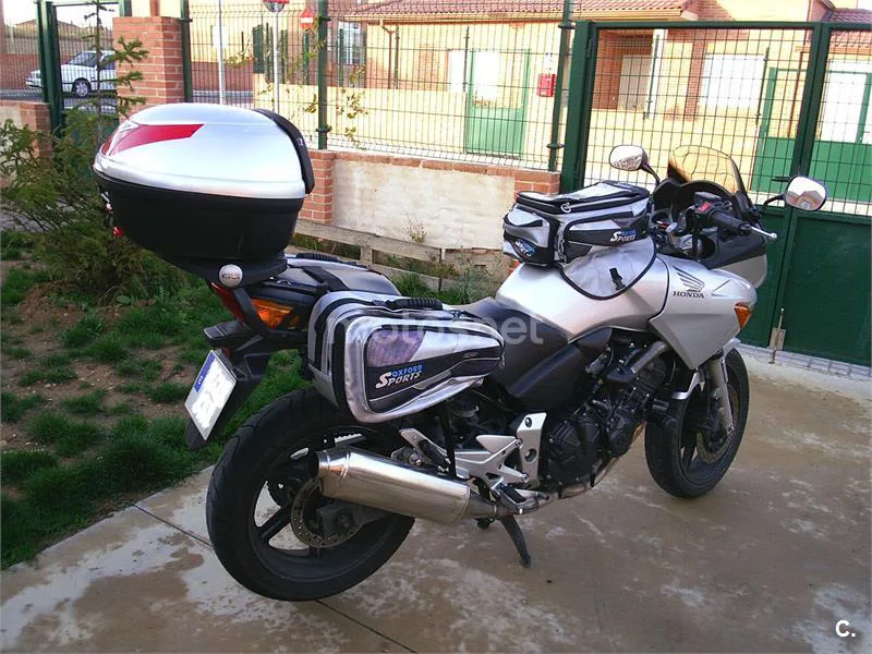Honda CBF600S 2500 € 2004 Guadalajara - 1