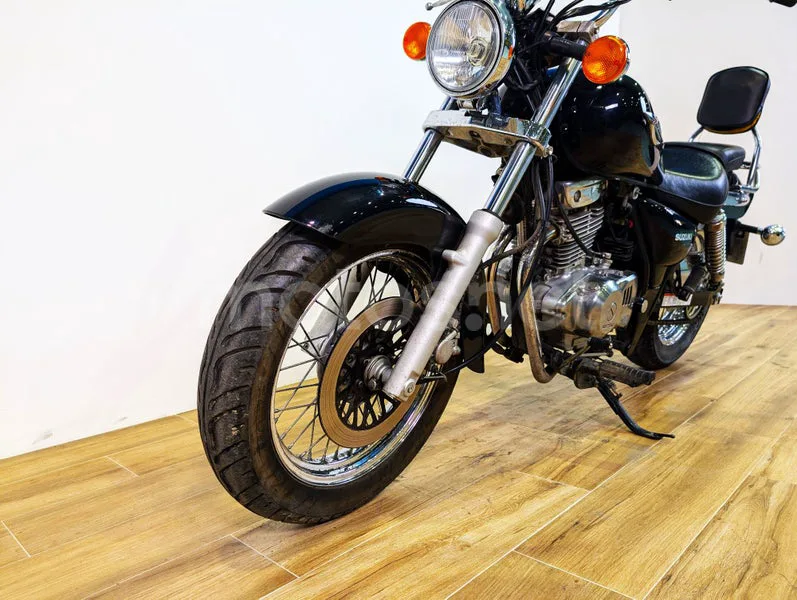 Suzuki Marauder 250 - Vista 6