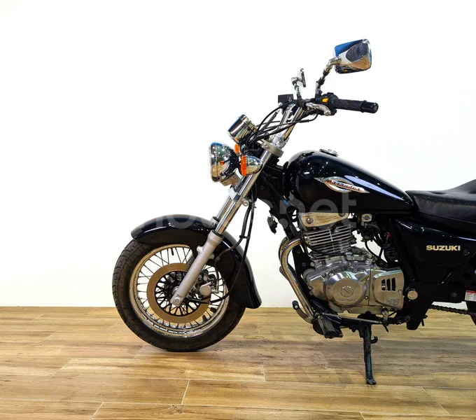 Suzuki Marauder 250 - Vista 8