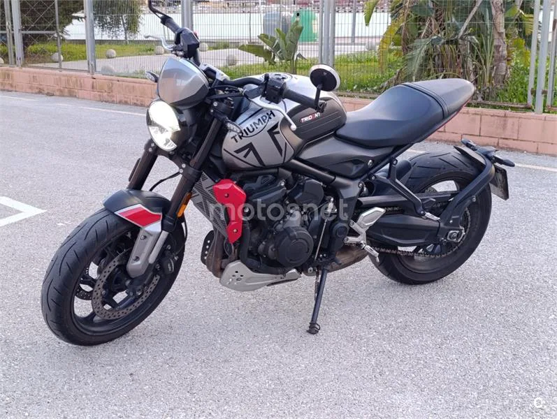 Triumph Trident 660 - Vista 6