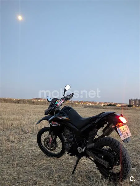 Yamaha XT660R - Vista 6