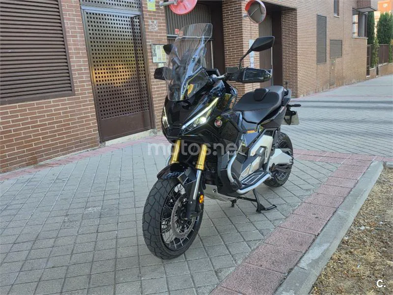 Honda X-ADV - Vista 11