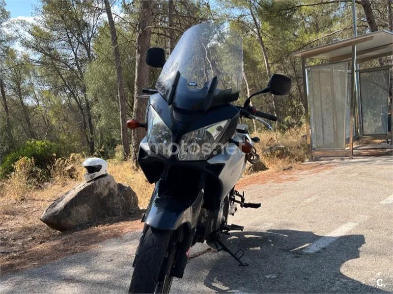 Suzuki V-Strom 650 1500 € 2004 Barcelona - 2