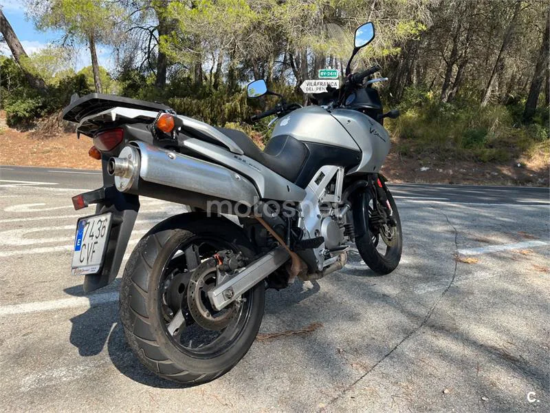 Suzuki V-Strom 650 - Vista 3
