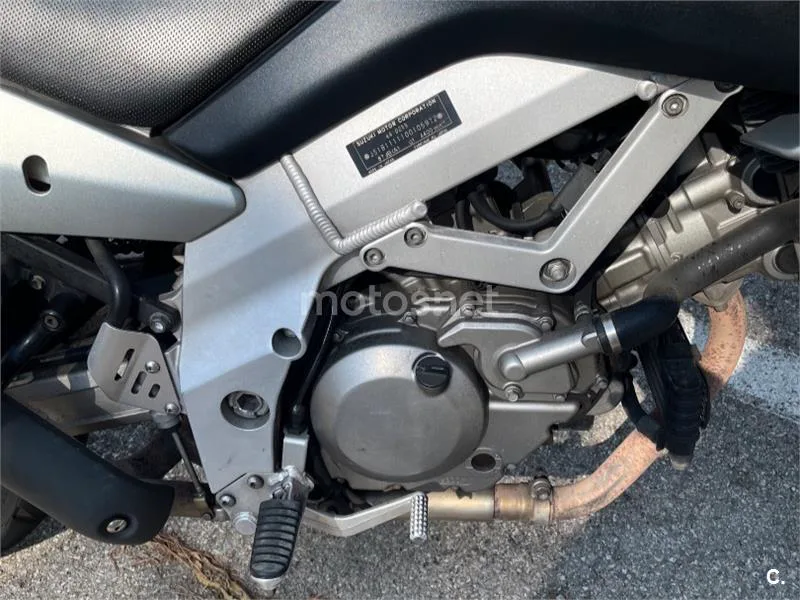 Suzuki V-Strom 650 - Vista 6