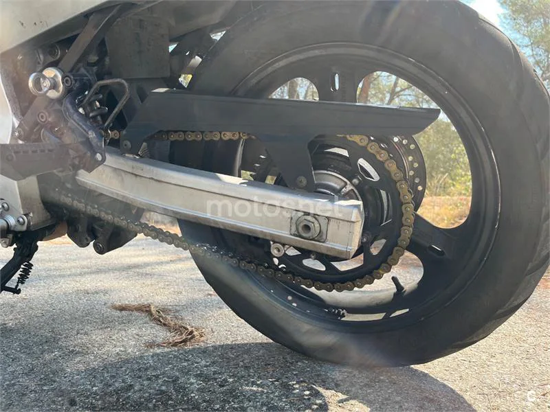 Suzuki V-Strom 650 - Vista 7