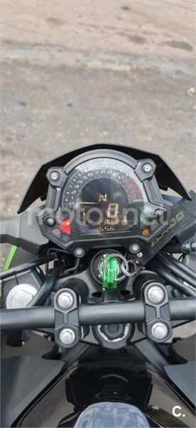 Kawasaki Z400 - Vista 7