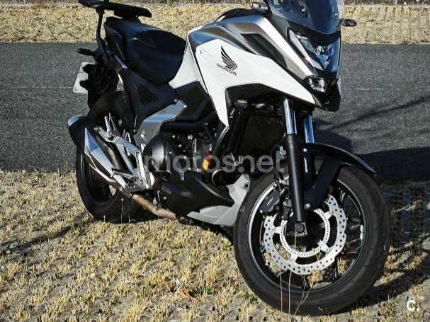Honda NC750X - Vista 17