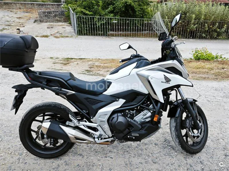 Honda NC750X - Vista 5