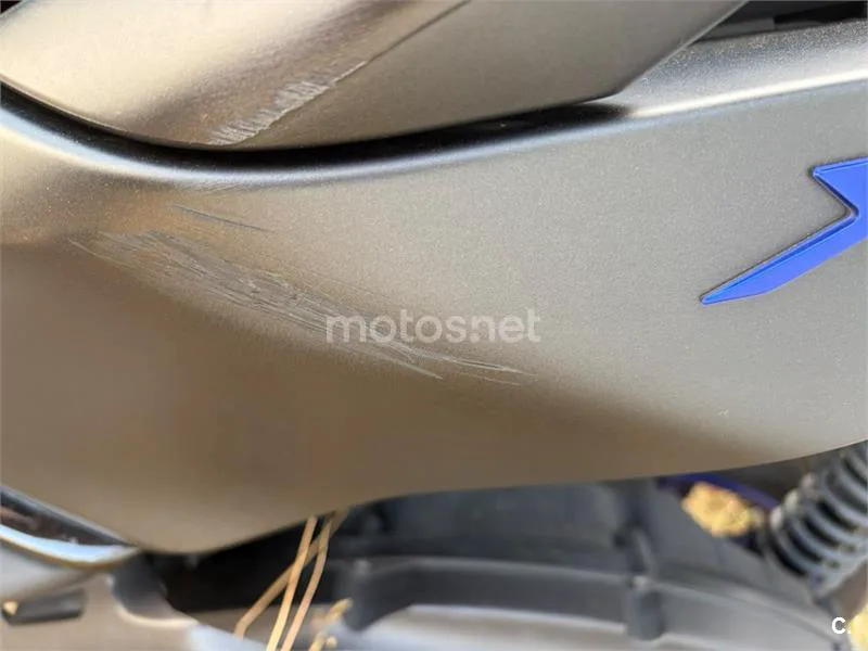 Yamaha XMAX 125 - Vista 3