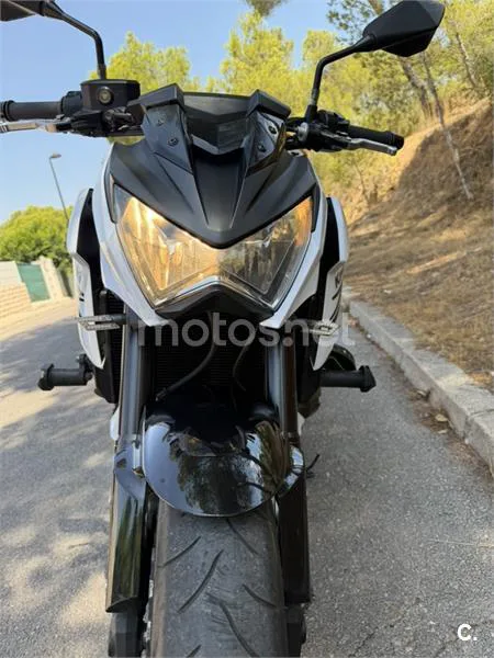 Kawasaki Z800 - Vista 6