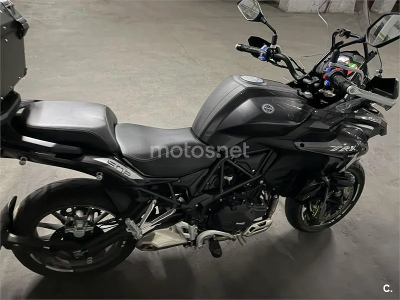 Benelli TRK 502 - Vista 5