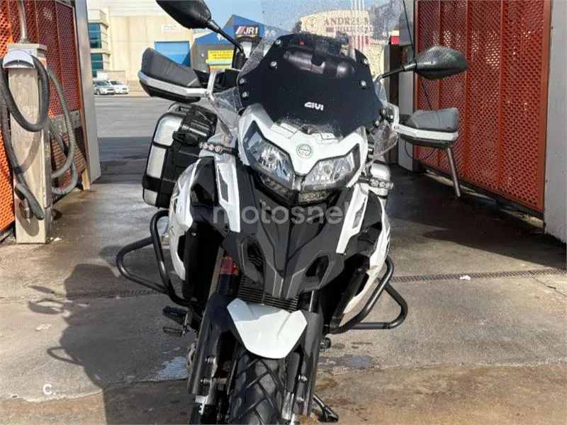 Benelli TRK 502 - Vista 4