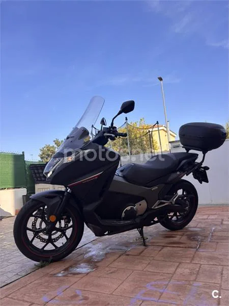 Honda Integra 5250 € 2020 Valencia - 1