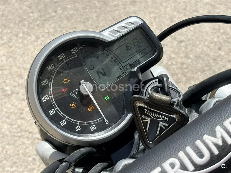 Triumph Scrambler 400 X - Vista 7