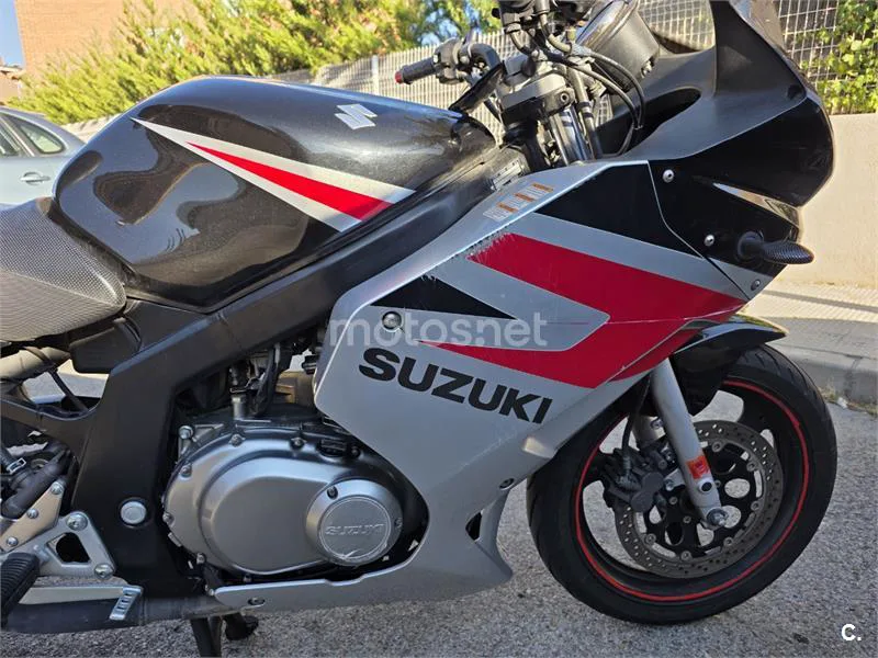 Suzuki GS500F - Vista 3