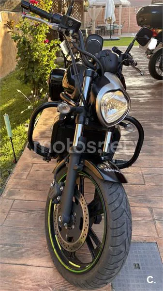 Kawasaki Vulcan S - Vista 8