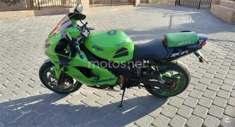 Kawasaki Ninja ZX-9R 2500 € 2001 Alicante - 1