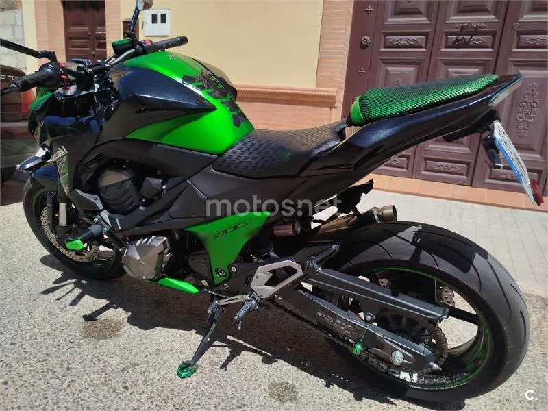 Kawasaki Z800 - Vista 8