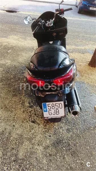 Honda Forza 250 EX 1200 € 2008 Madrid - 1
