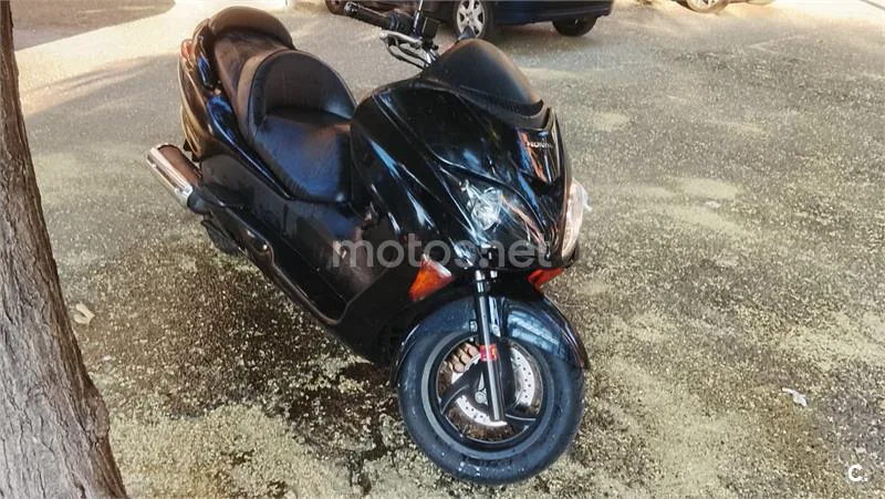 Honda Forza 250 EX - Vista 3