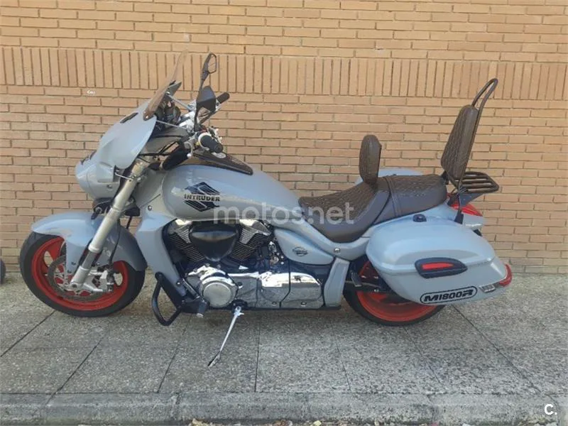 Suzuki Intruder M1800R 8000 € 2007 Badajoz - 2