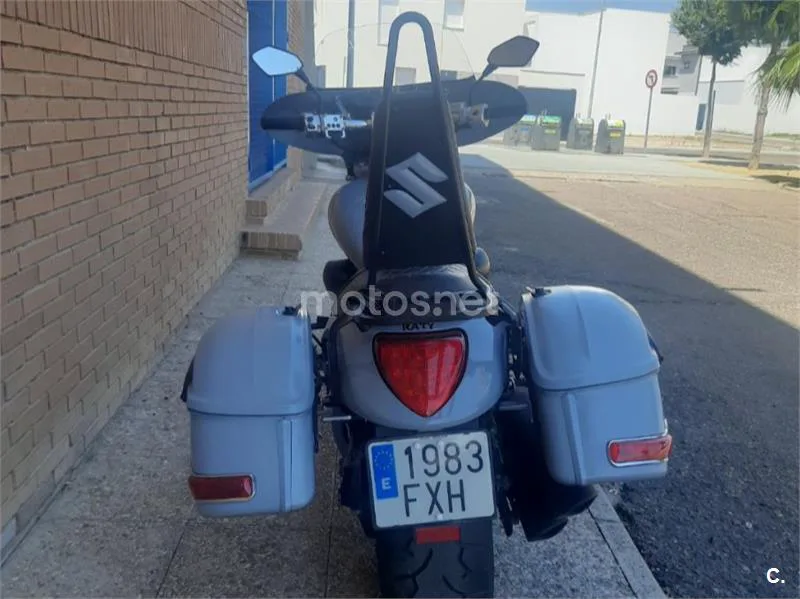Suzuki Intruder M1800R - Vista 3