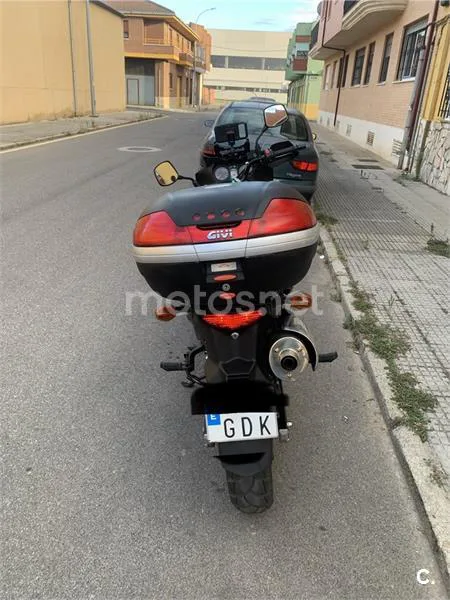 Suzuki V-Strom 650 - Vista 3