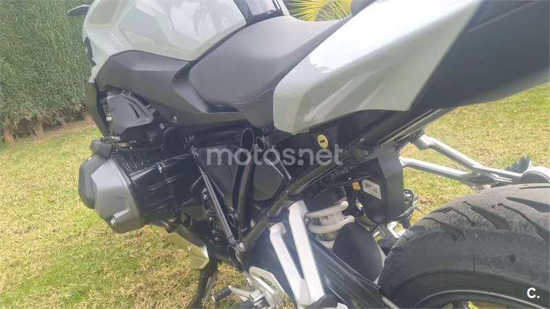 BMW R 1250 R 12.900 € 2024 Valencia - 2