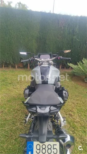 BMW R 1250 R - Vista 4