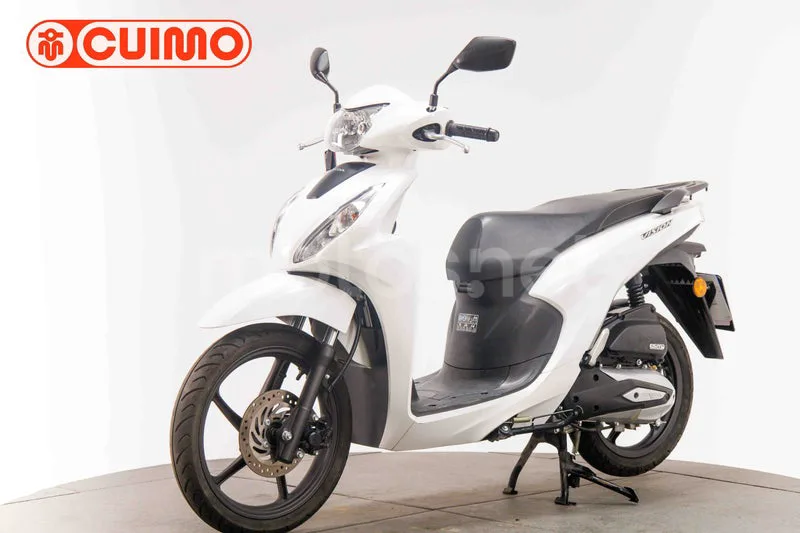 Honda Vision 110 - Vista 9