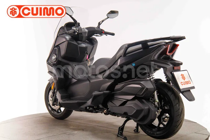 QJ Motor Fort 4.0 - Vista 6