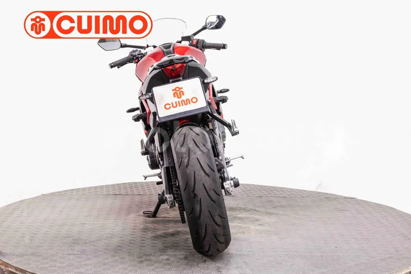 Triumph Daytona 660 - Vista 11