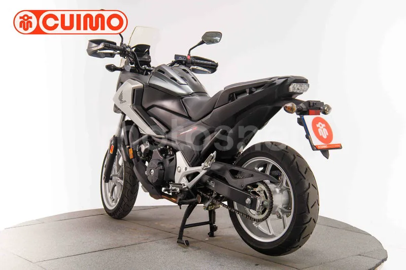 Honda NC750X - Vista 6