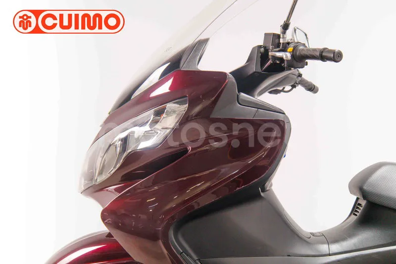 Suzuki Burgman 400 - Vista 20
