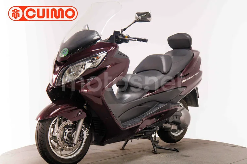 Suzuki Burgman 400 - Vista 9