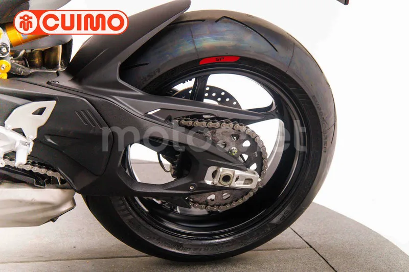 Ducati Panigale V4 - Vista 24