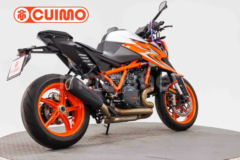 KTM 1290 Super Duke R - Vista 9