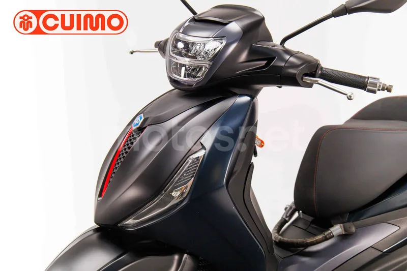 Piaggio Beverly 300 - Vista 21