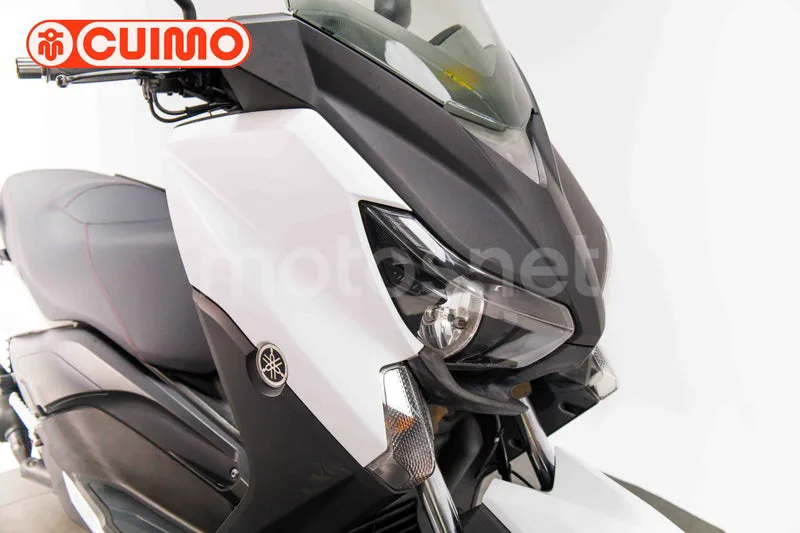 Yamaha XMAX 125 - Vista 11