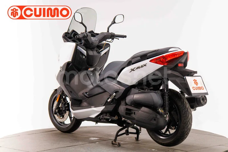 Yamaha XMAX 125 - Vista 6