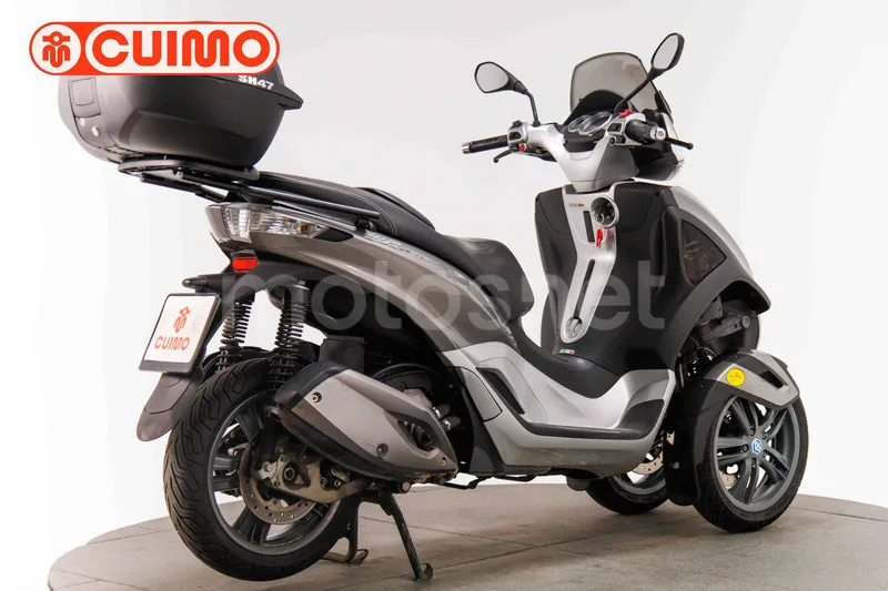 Piaggio MP3 Yourban 300 - Vista 4